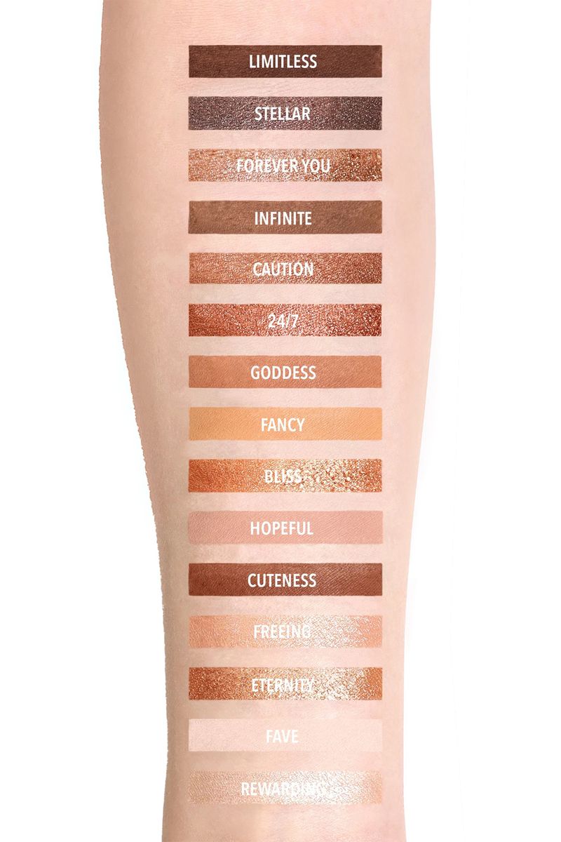 CLP-001---CHASING-ETERNITY-PRESSED-PIGMENT-PALETTE-3