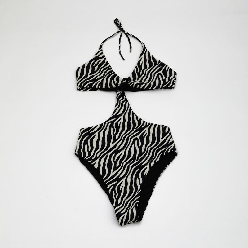 Bikini Enterizo Funky Fish Negro y Blanco