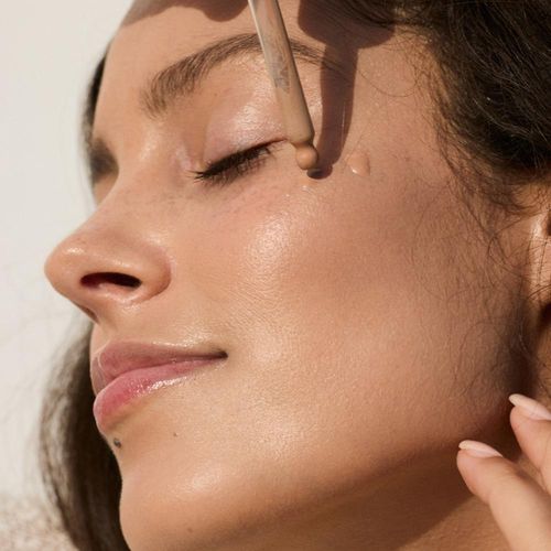 Base Dewy Foundation Drops-Up Gosh